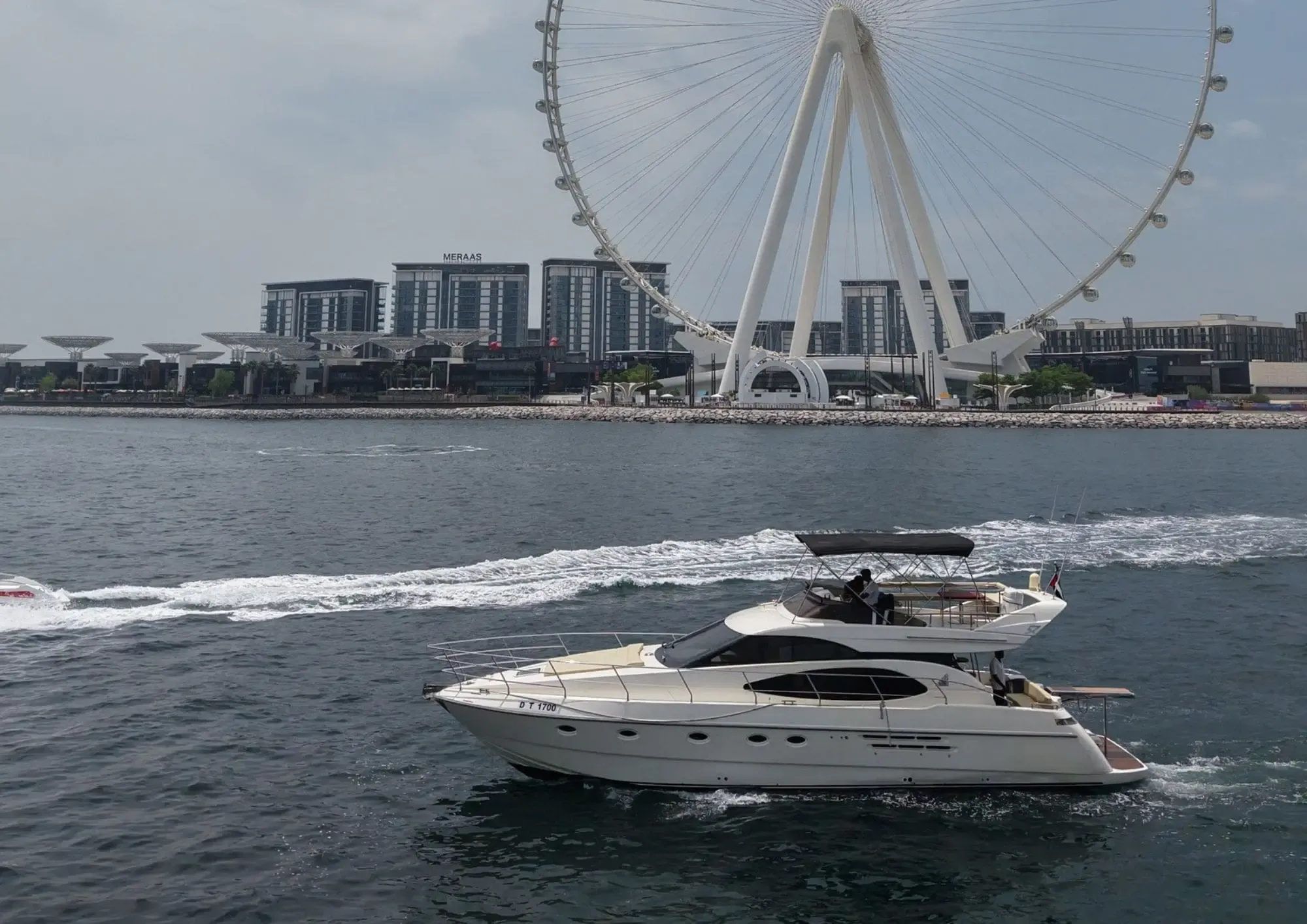 Azimut 57