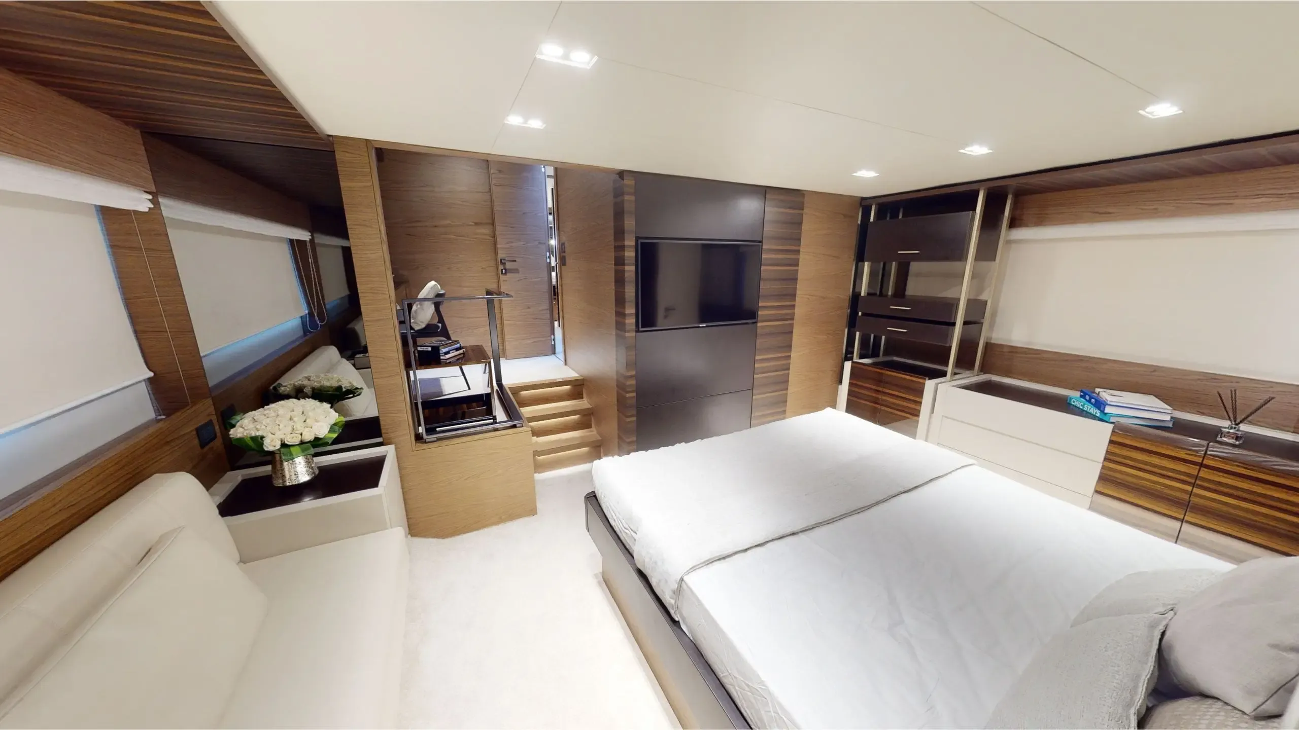 Ferretti 67 - Image 20