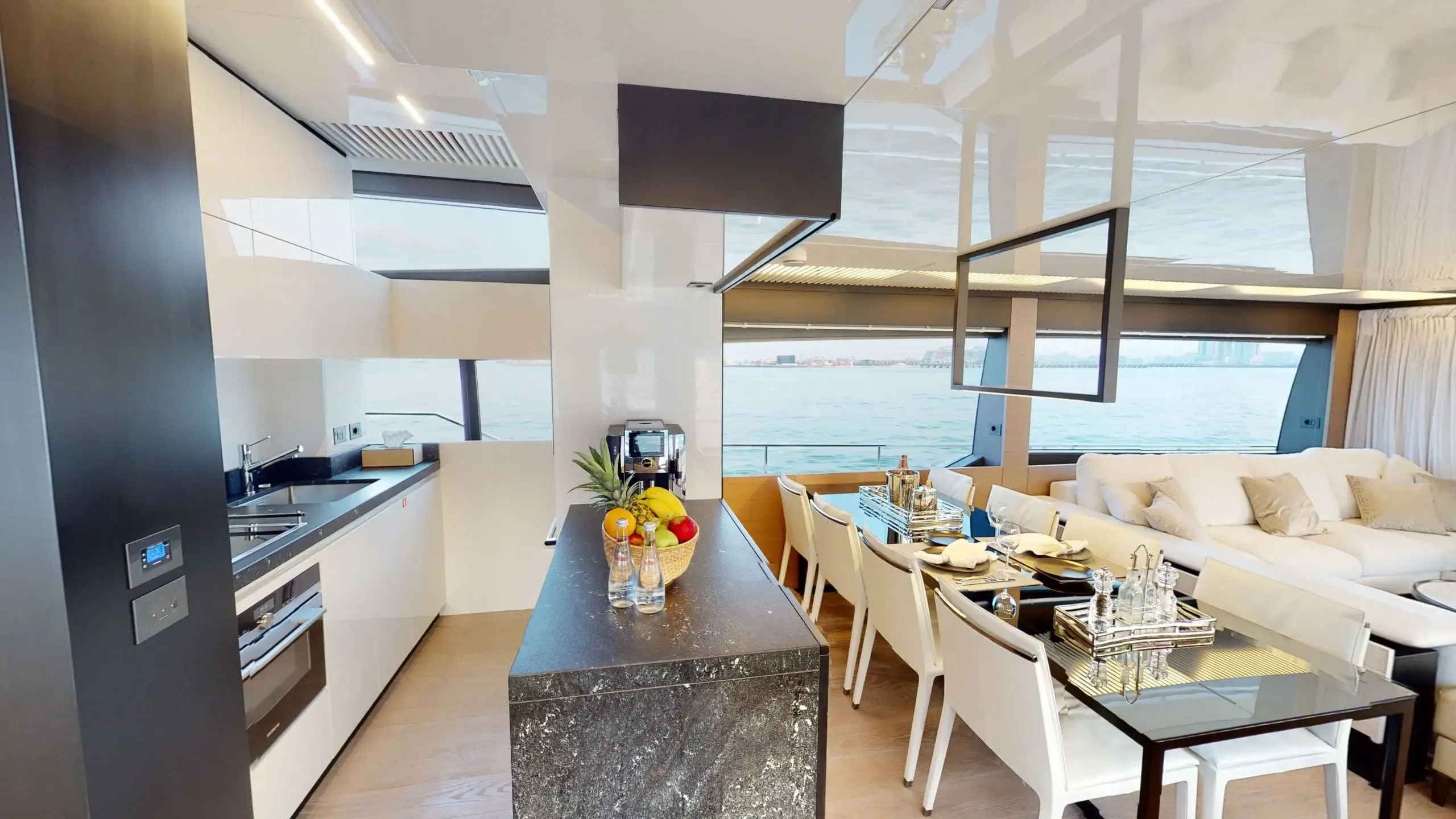 Ferretti 78 - Image 9