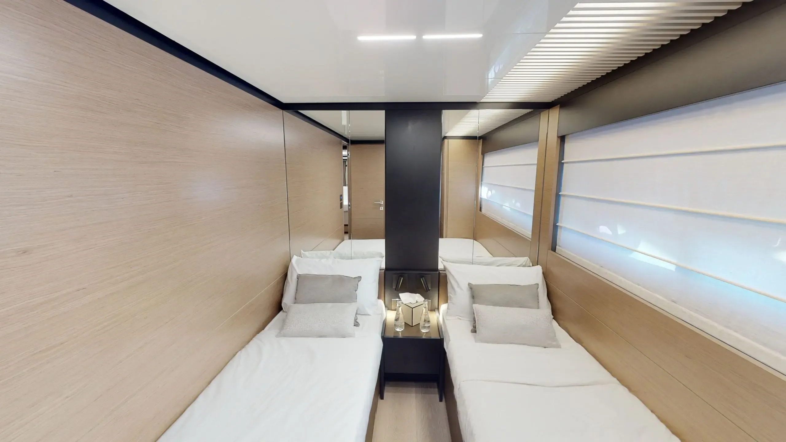 Ferretti 78 - Image 21