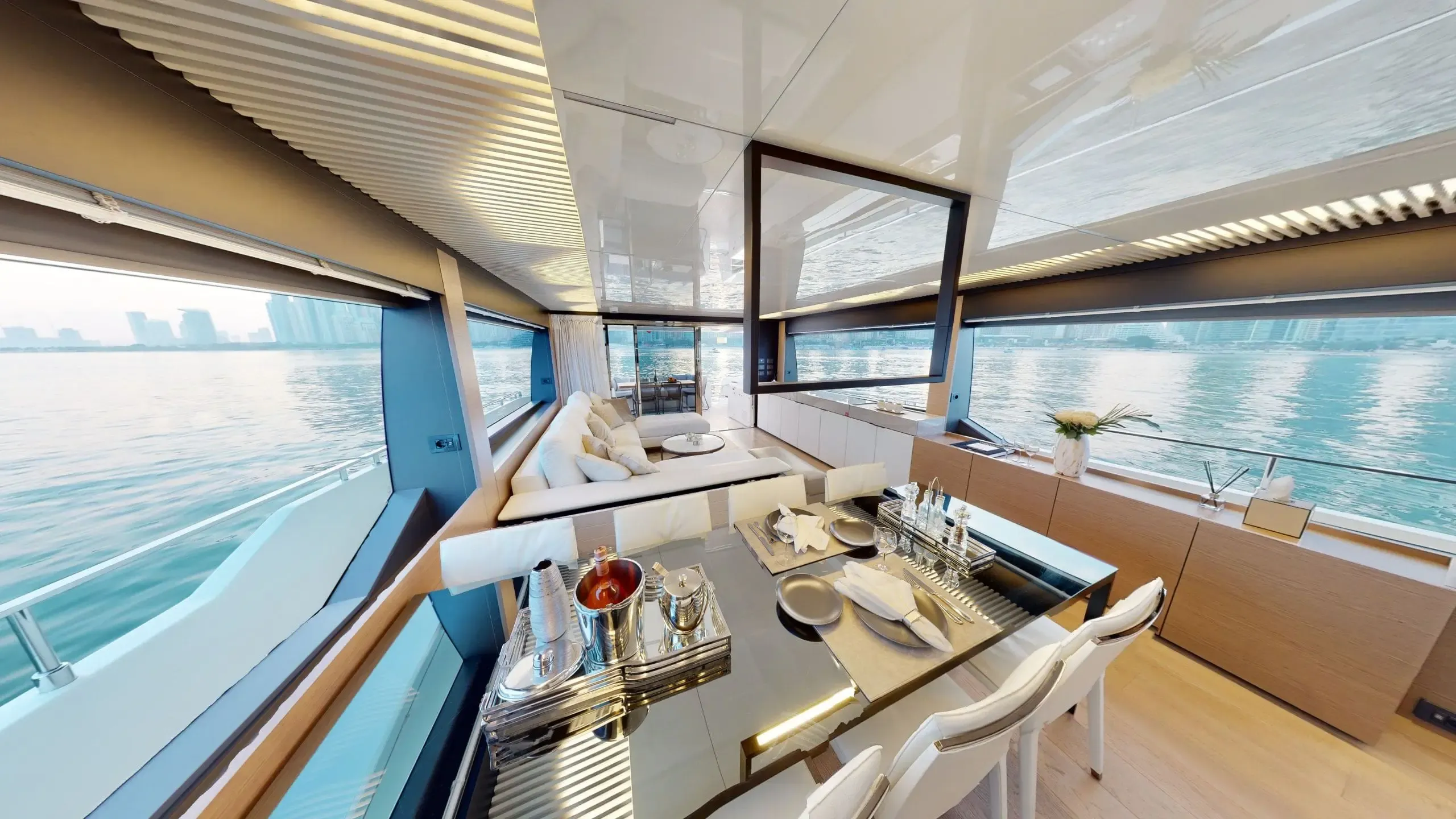 Ferretti 78 - Image 8