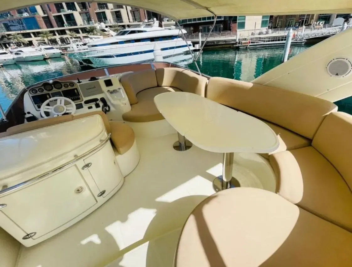 Majesty 44 - Image 3