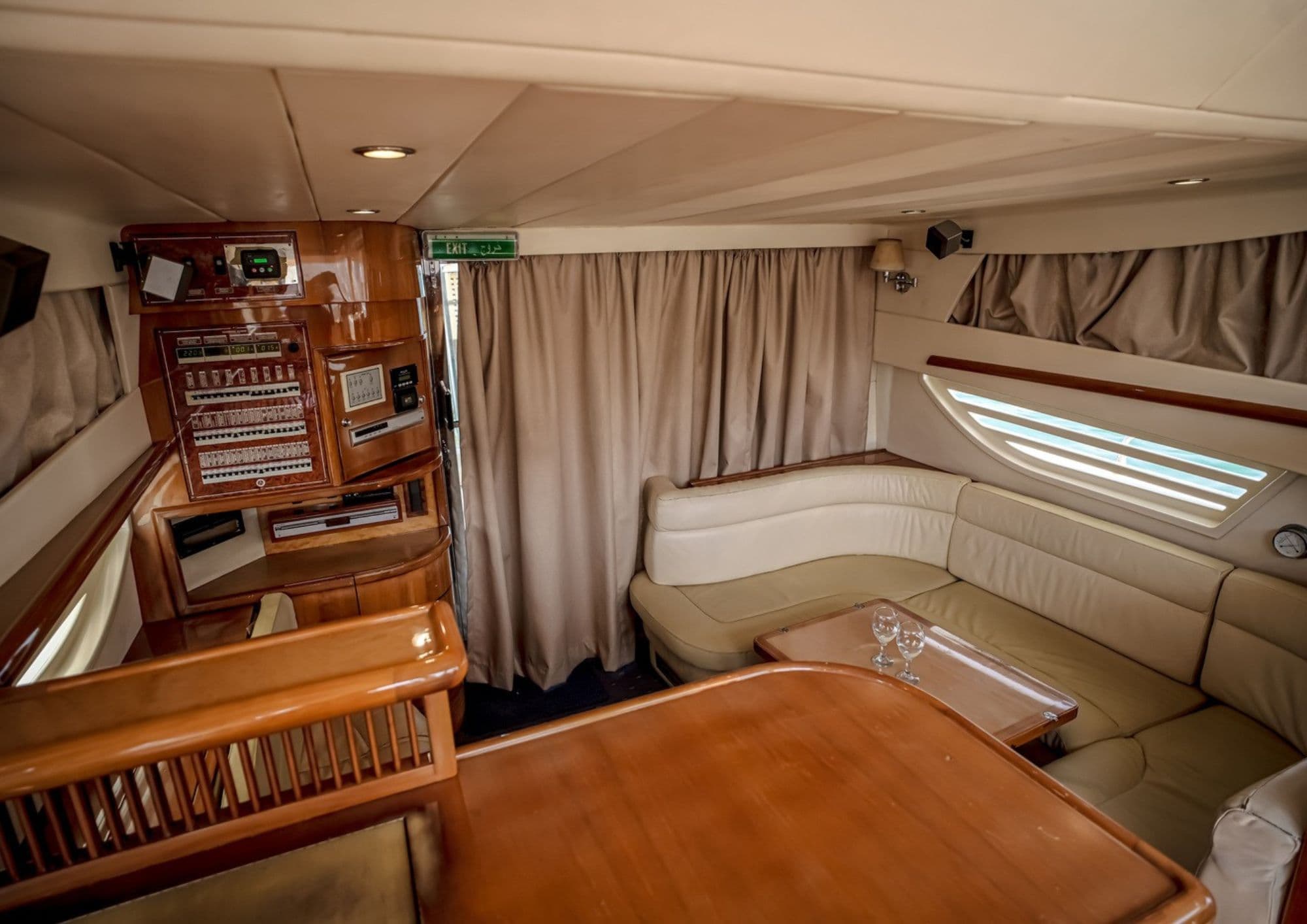 Enterprise 48ft yacht rental Dubai gallery image 7