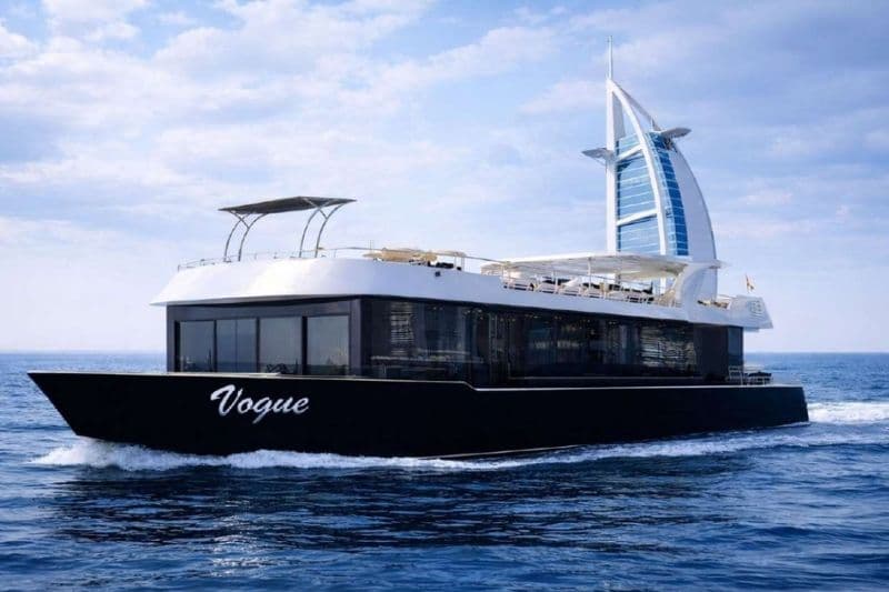 Vogue 90ft yacht rental in Dubai
